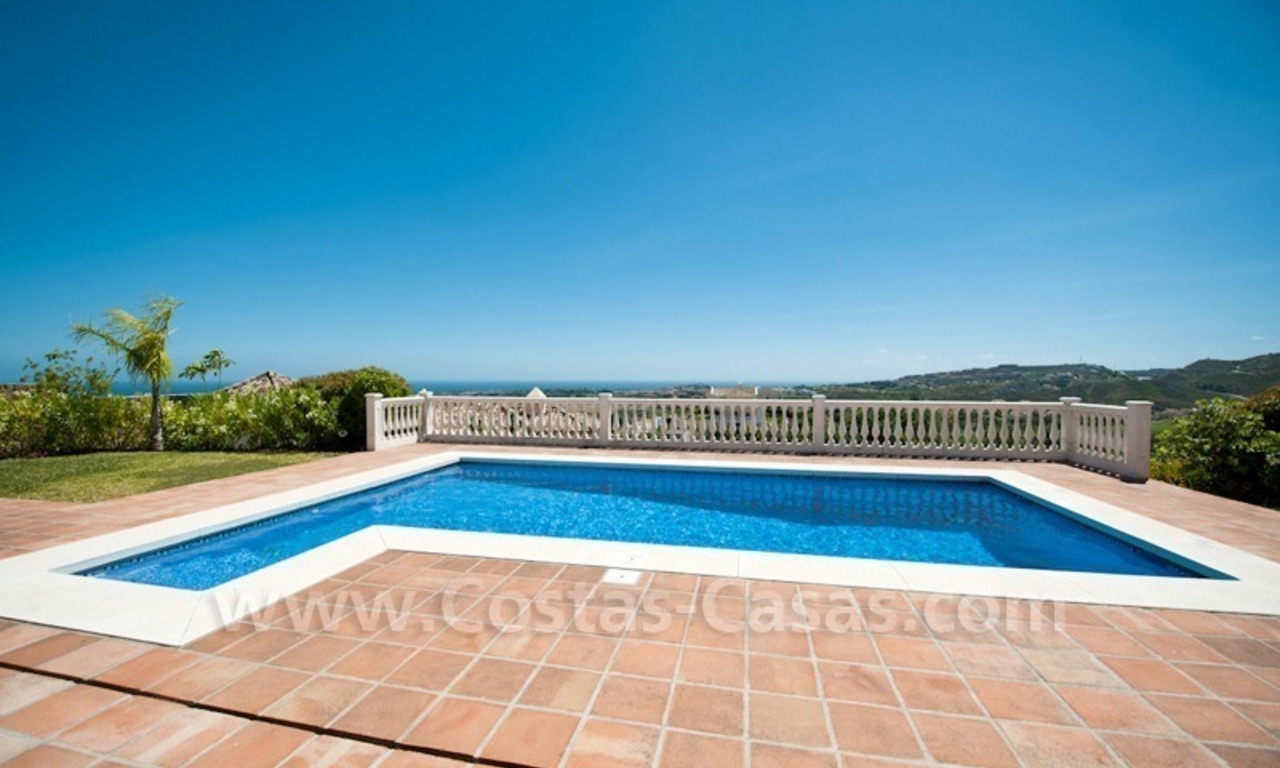 New villa for sale in gated community - Marbella - Benahavis 4
