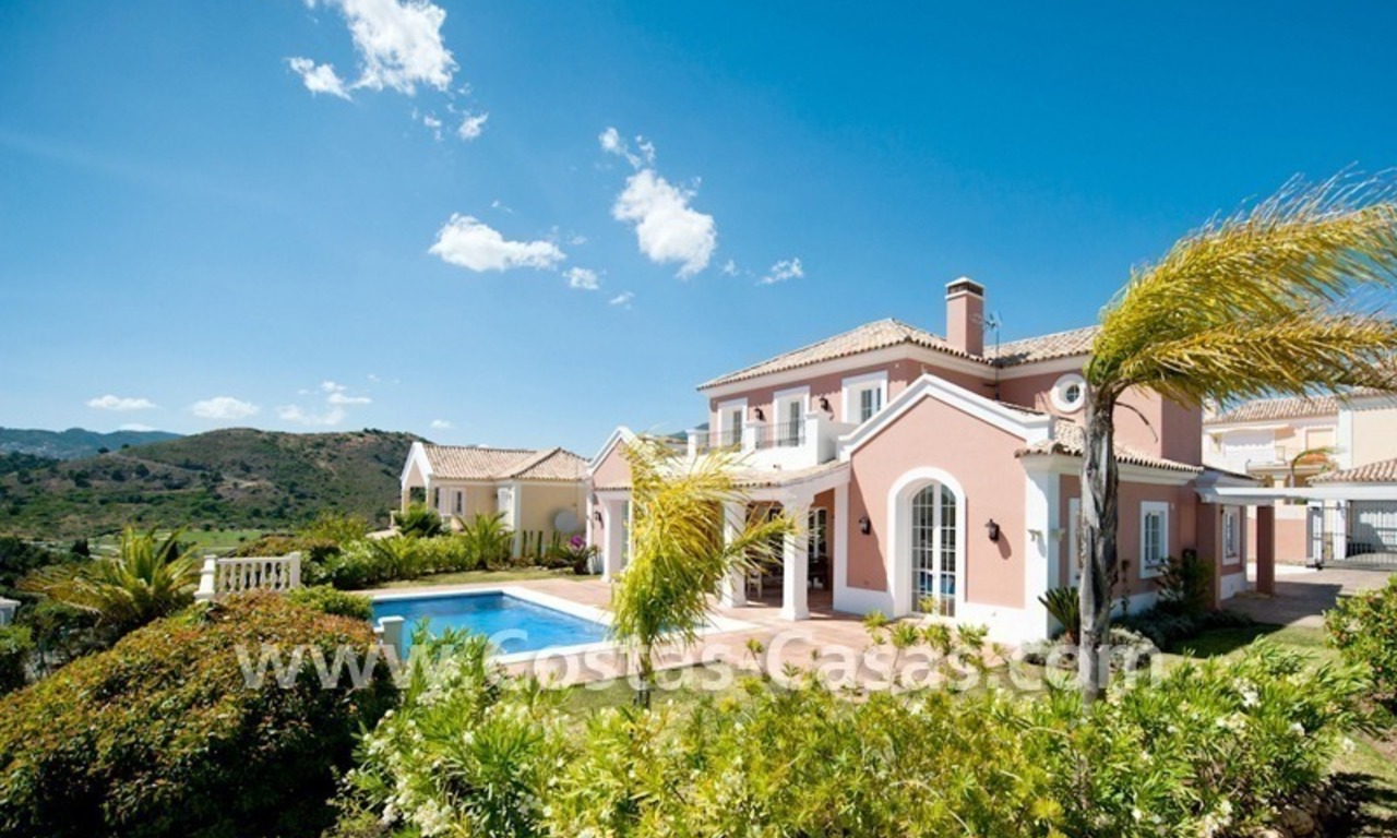 New villa for sale in gated community - Marbella - Benahavis 0