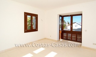 Cozy luxury villa to buy in a gated resort, Benahavis – Estepona - Marbella 14