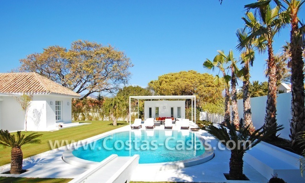 Completely renovated modern andalusian villa close to the beach for sale in Marbella 2