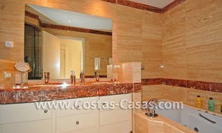 Luxury front line beach apartment for sale in an exclusive beachfront complex, New Golden Mile, Marbella - Estepona 20
