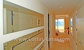 Luxury front line beach apartment for sale in an exclusive beachfront complex, New Golden Mile, Marbella - Estepona 17