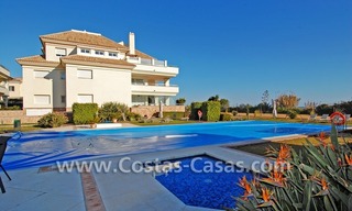 Luxury front line beach apartment for sale in an exclusive beachfront complex, New Golden Mile, Marbella - Estepona 24
