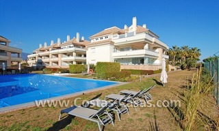 Luxury front line beach apartment for sale in an exclusive beachfront complex, New Golden Mile, Marbella - Estepona 23