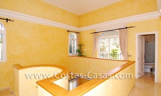Cozy villa to buy in East of Marbella 14