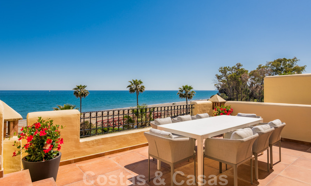 Luxury penthouses and apartments for sale, first line beach complex, New Golden Mile, Marbella - Estepona 795145