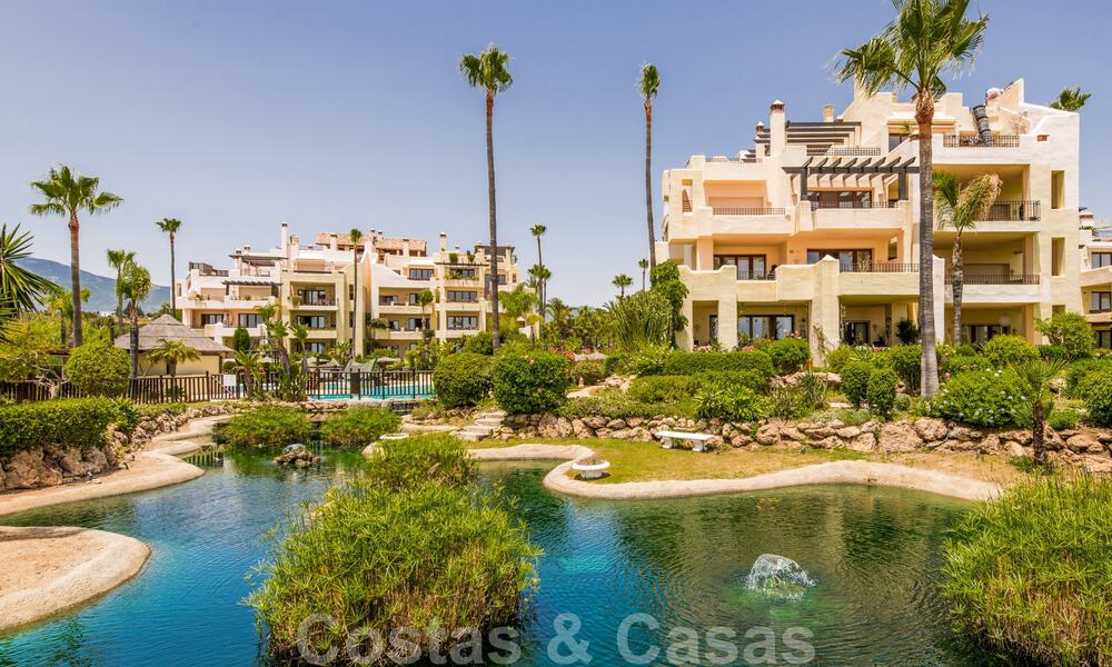 Luxury penthouses and apartments for sale, first line beach complex, New Golden Mile, Marbella - Estepona 795150