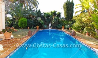 Bargain villa to buy in Marbella Estepona 2