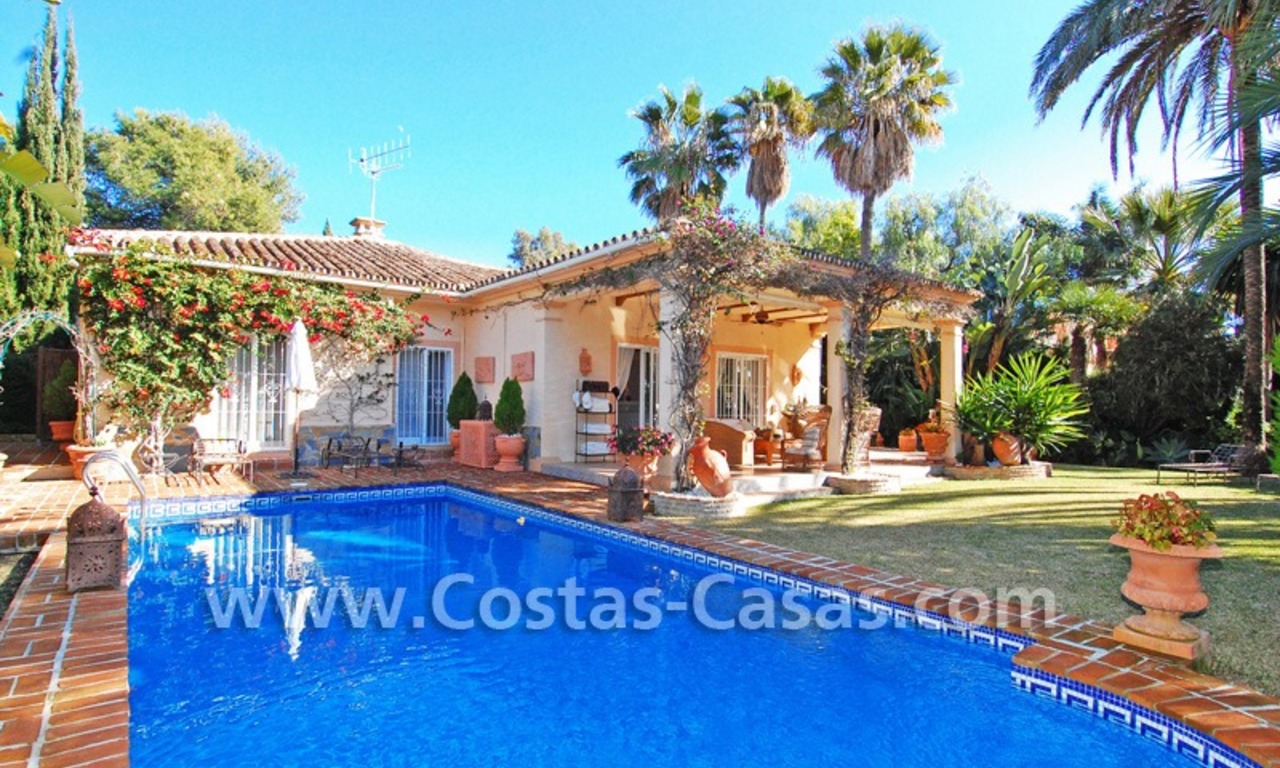 Bargain villa to buy in Marbella Estepona 0