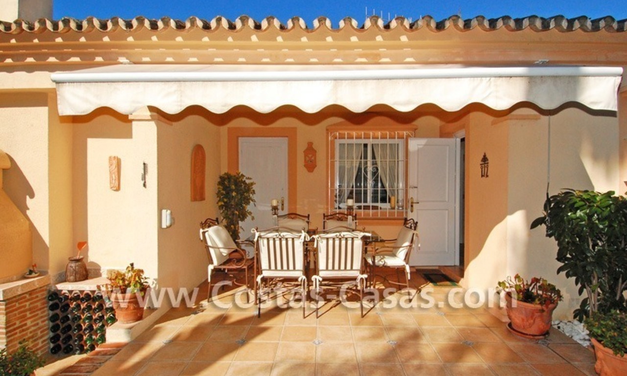 Bargain villa to buy in Marbella Estepona 14