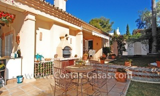 Bargain villa to buy in Marbella Estepona 12