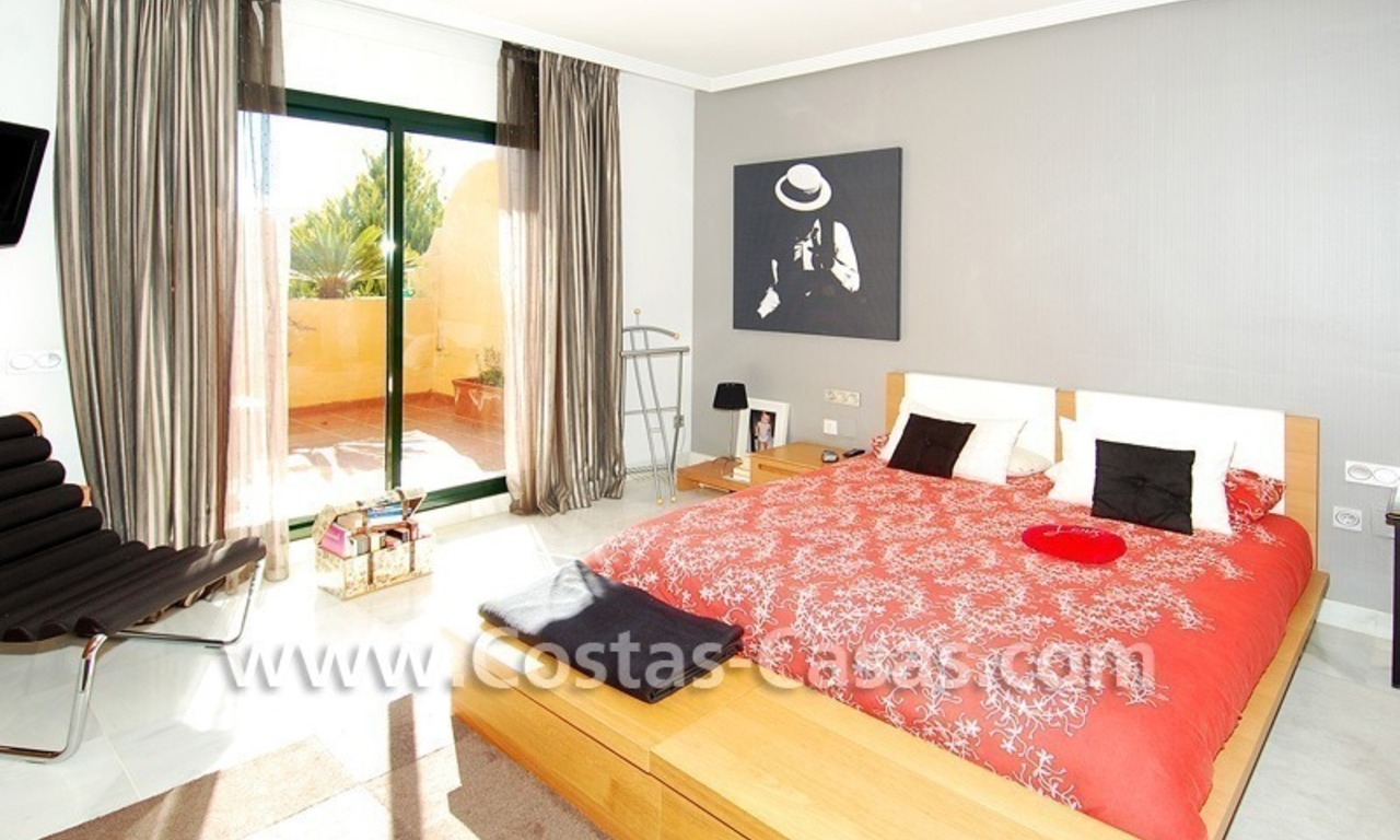 Cozy and trendy townhouse to buy on the Golden Mile in Marbella 18