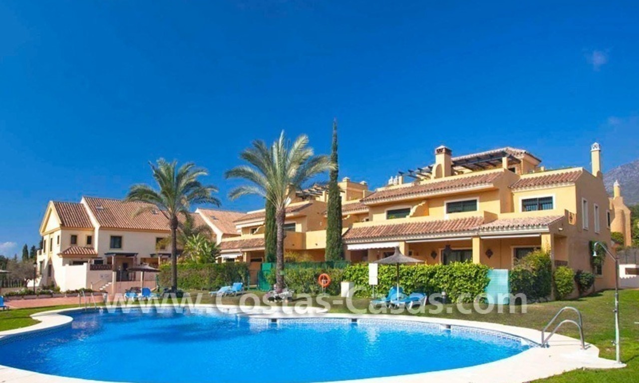 Cozy and trendy townhouse to buy on the Golden Mile in Marbella 6