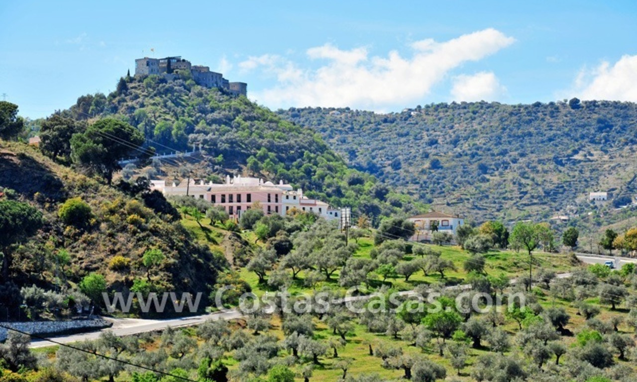 Villa – Finca - Country property for sale in Monda on the Costa del Sol, Andalusia, Southern Spain 7