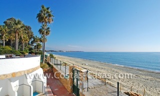 Frontline beach detached villa for sale on gated beachfront complex, Marbella - Estepona 4