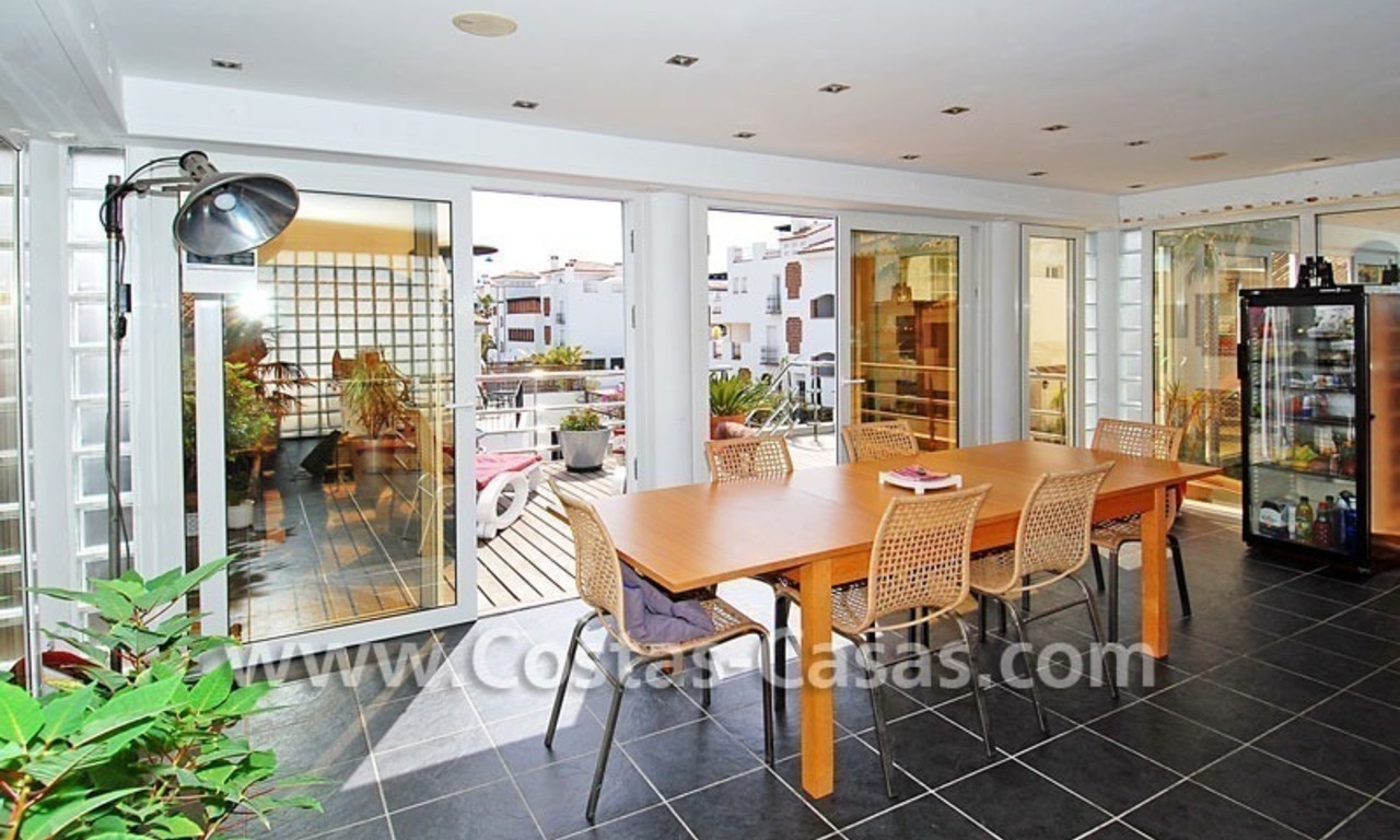 Bargain modern styled villa nearby the beach for sale in Marbella 9