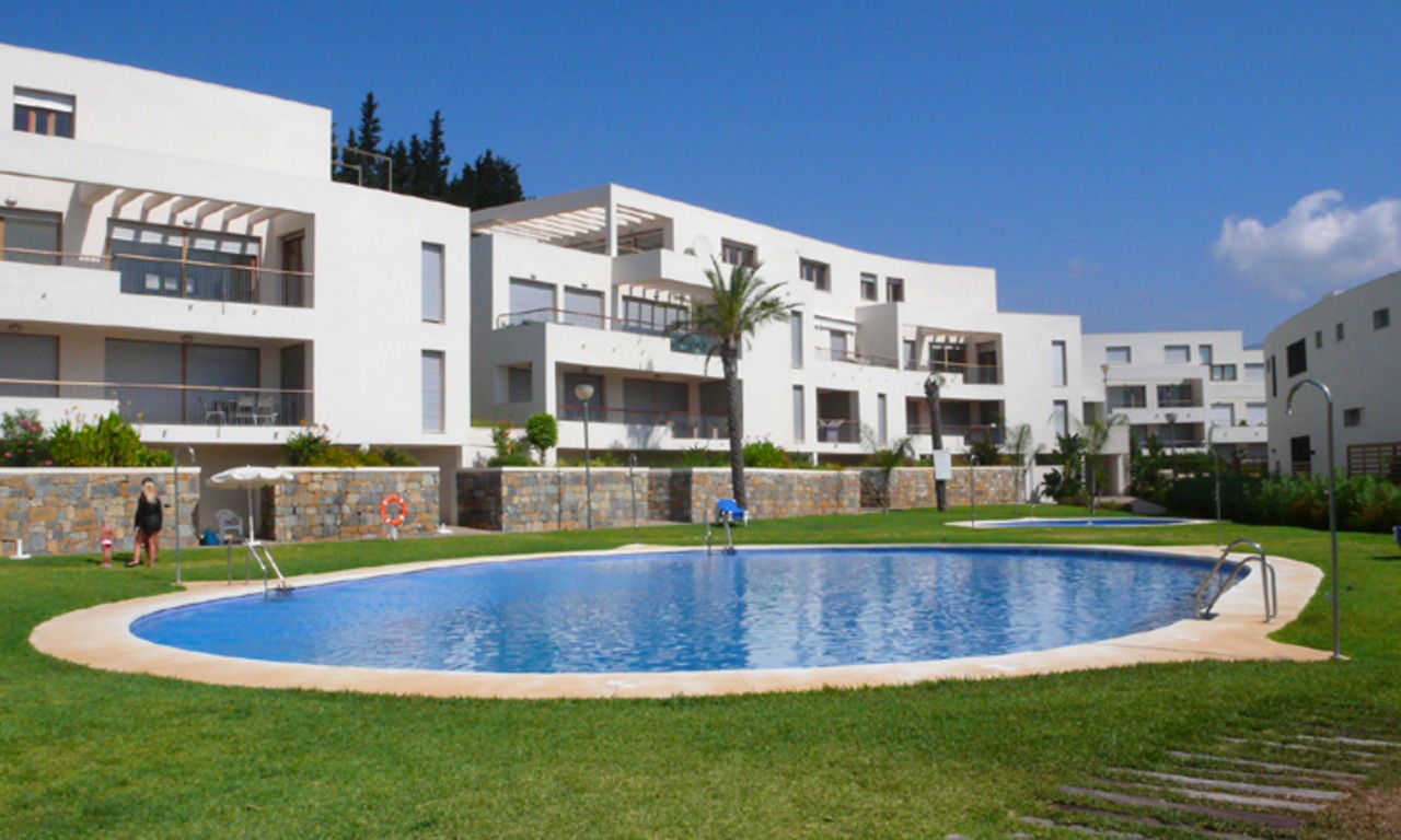 Modern style luxury apartment for sale in Marbella 15