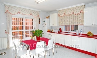 Urgent sale! Andalusian styled villa to buy in Nueva Andalucia - Marbella 13