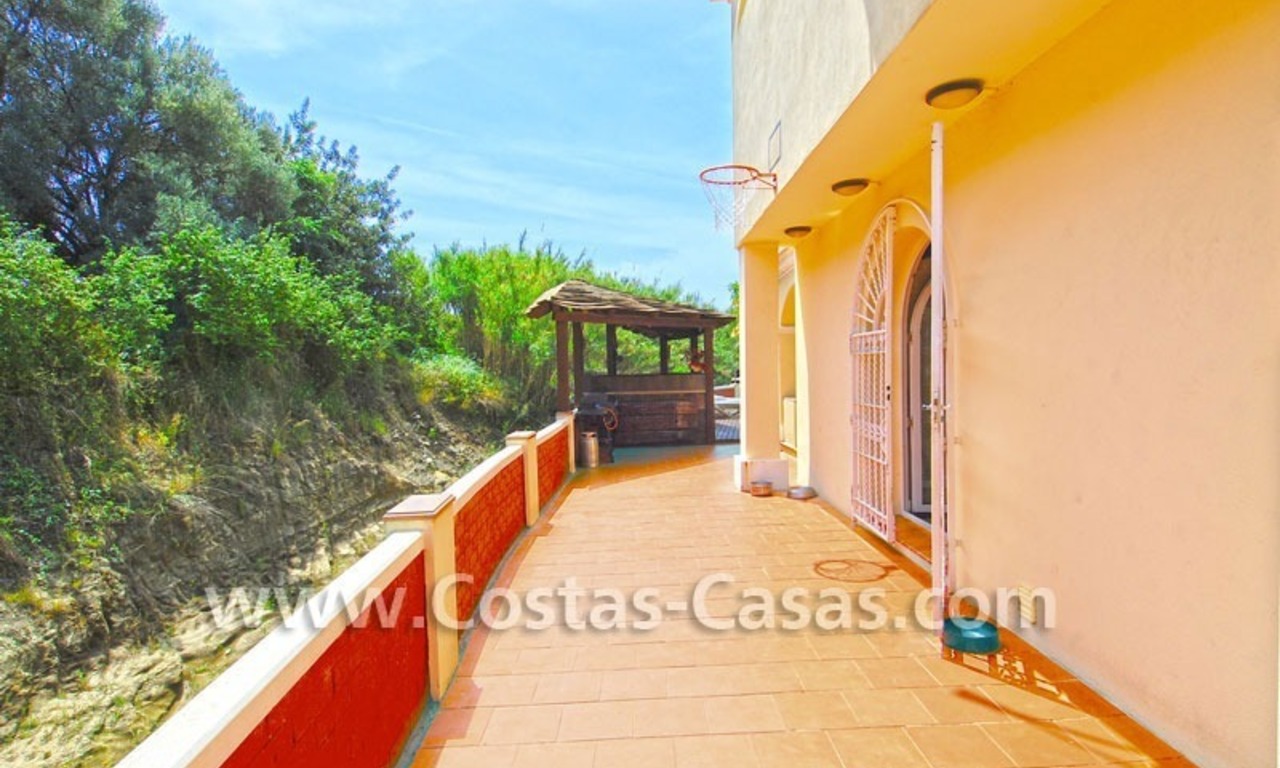 Bargain villa for sale in Nueva Andalucía – Puerto Banus – Marbella 8