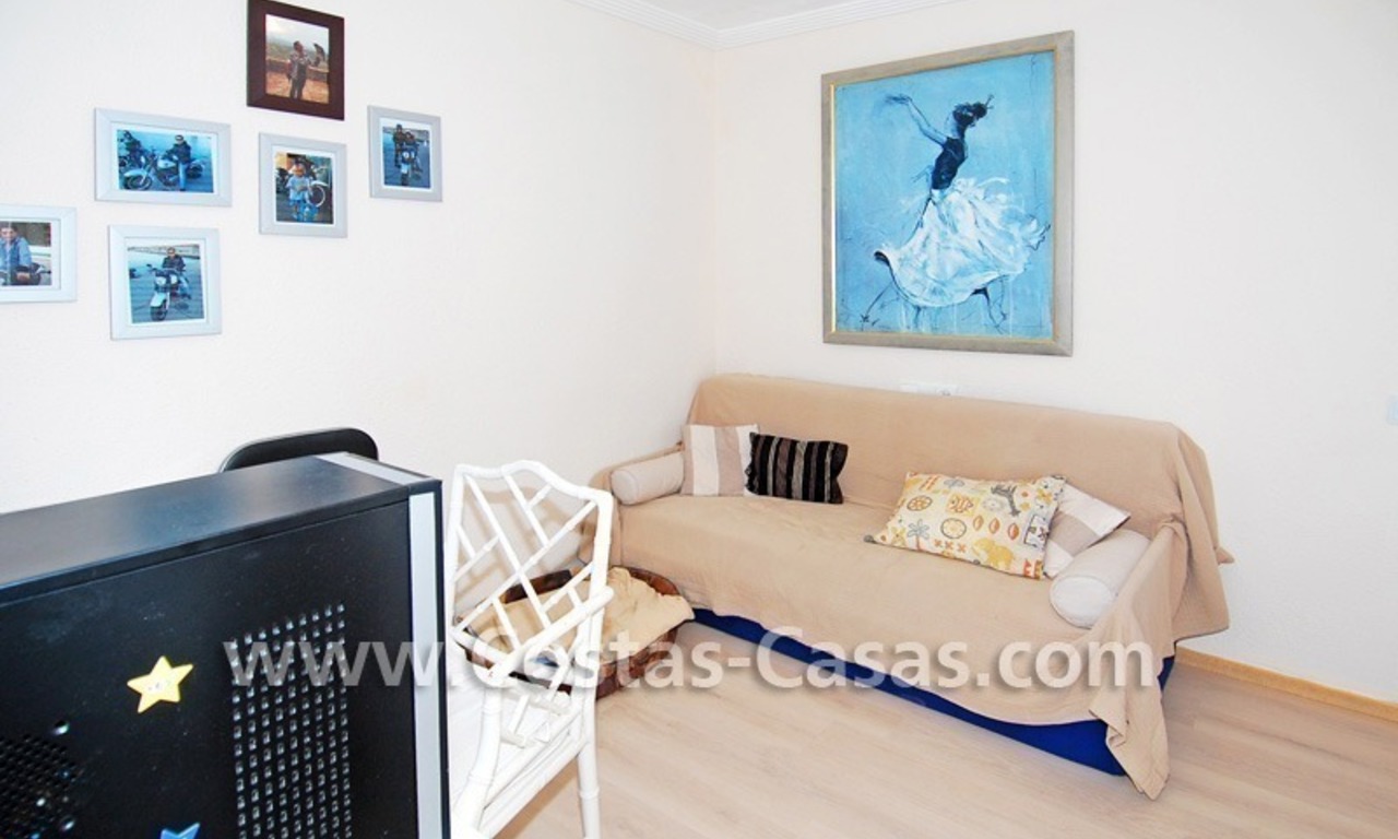 Cozy golf townhouse for sale in East Marbella 10