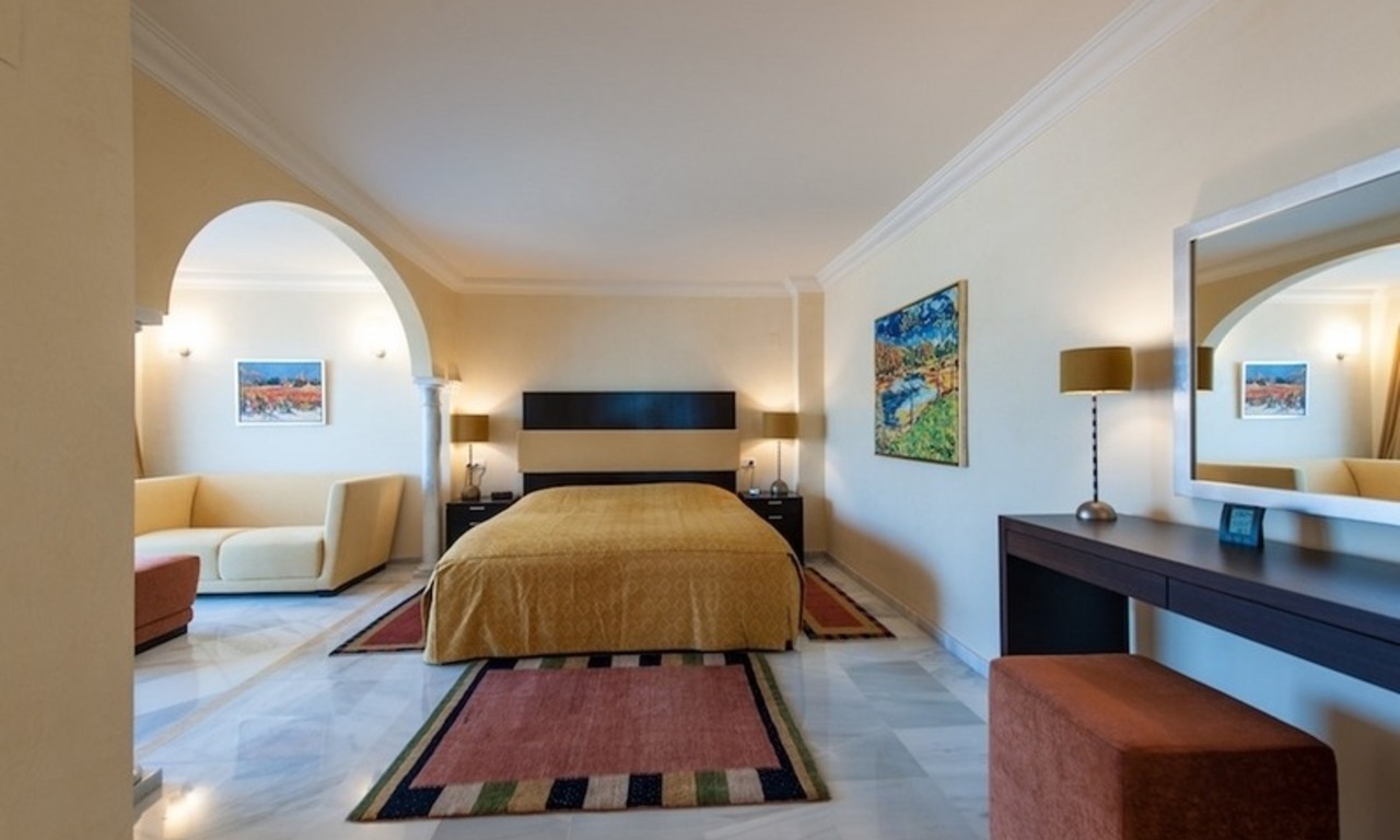 Luxury golf apartment for sale in Nueva Andalucia – Marbella 5
