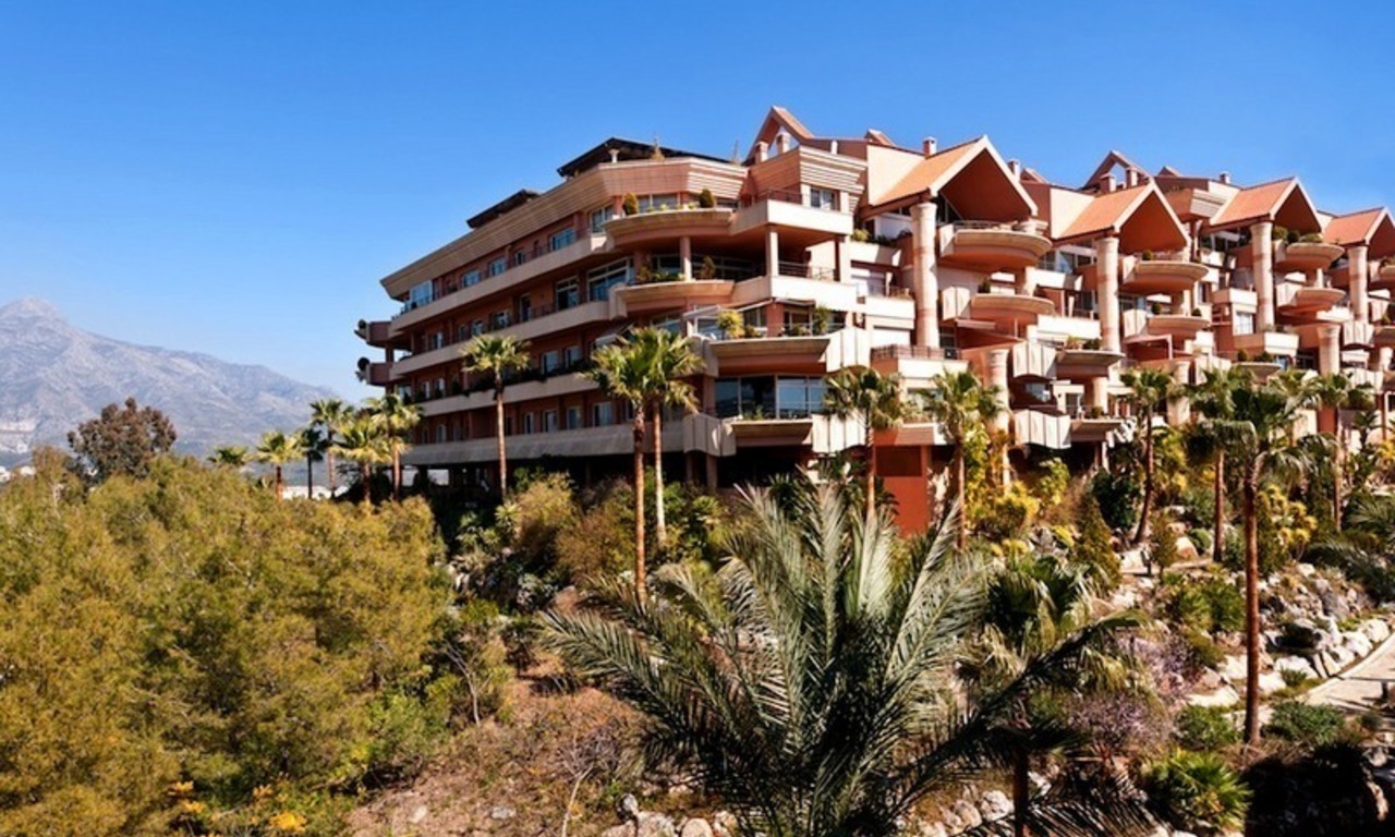 Luxury golf apartment for sale in Nueva Andalucia – Marbella 8