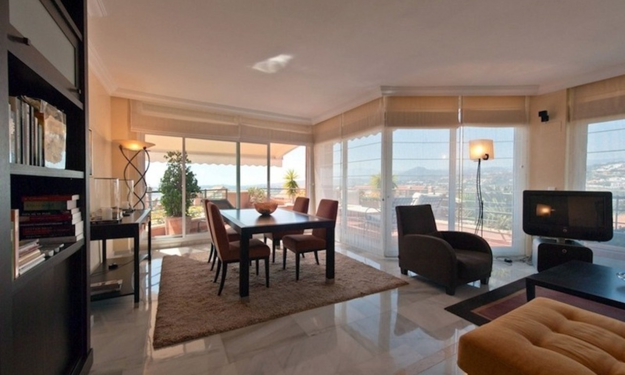Luxury golf apartment for sale in Nueva Andalucia – Marbella 3