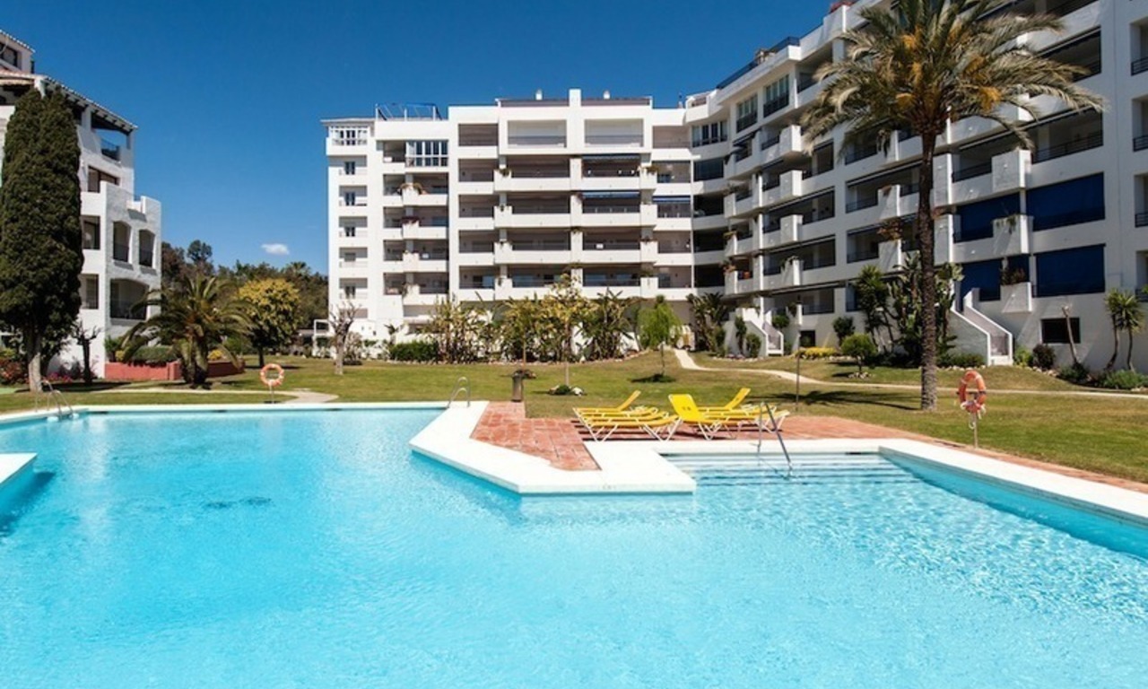 Apartment for sale in central Puerto Banus, Marbella 13