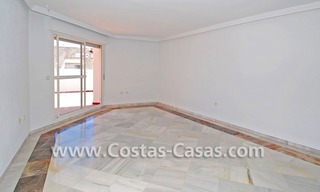 Bargain apartment to buy in Nueva Andalucía, Marbella 3