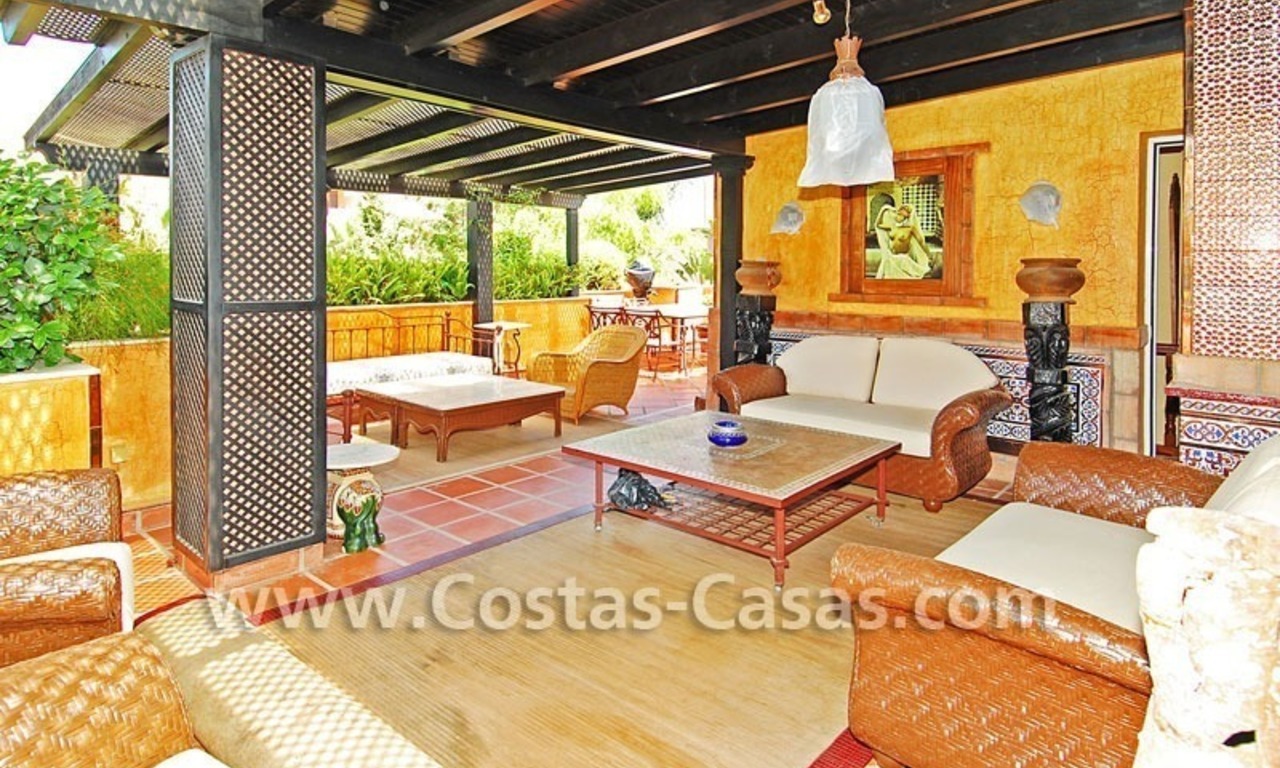 Luxury large penthouse apartment for sale on the Golden Mile in Marbella 2