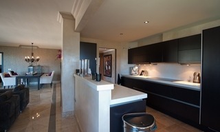 Large luxury apartment for sale on golf resort in the area of Marbella – Benahavis – Estepona 15