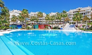 Exclusive frontline beach apartment for sale, Estepona - Marbella 5