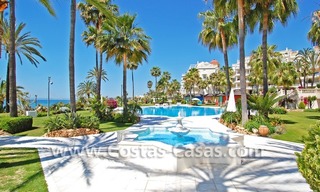 Exclusive frontline beach apartment for sale, Estepona - Marbella 7