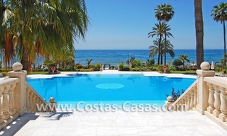 Exclusive frontline beach apartment for sale, Estepona - Marbella 1