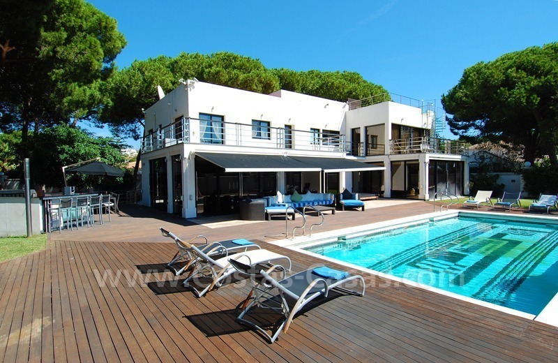 Modern style front line beach villa for holiday rent in Marbella