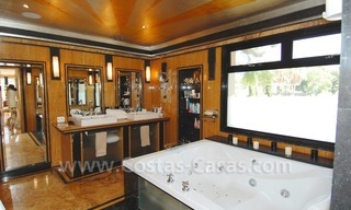 Modern style front line beach villa for holiday rent in Marbella 29