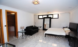 Modern style front line beach villa for holiday rent in Marbella 30