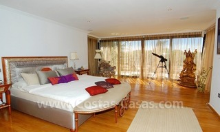 Modern style front line beach villa for holiday rent in Marbella 26