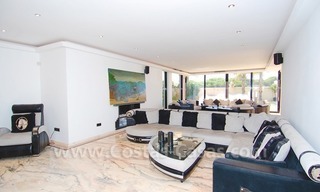 Modern style front line beach villa for holiday rent in Marbella 18