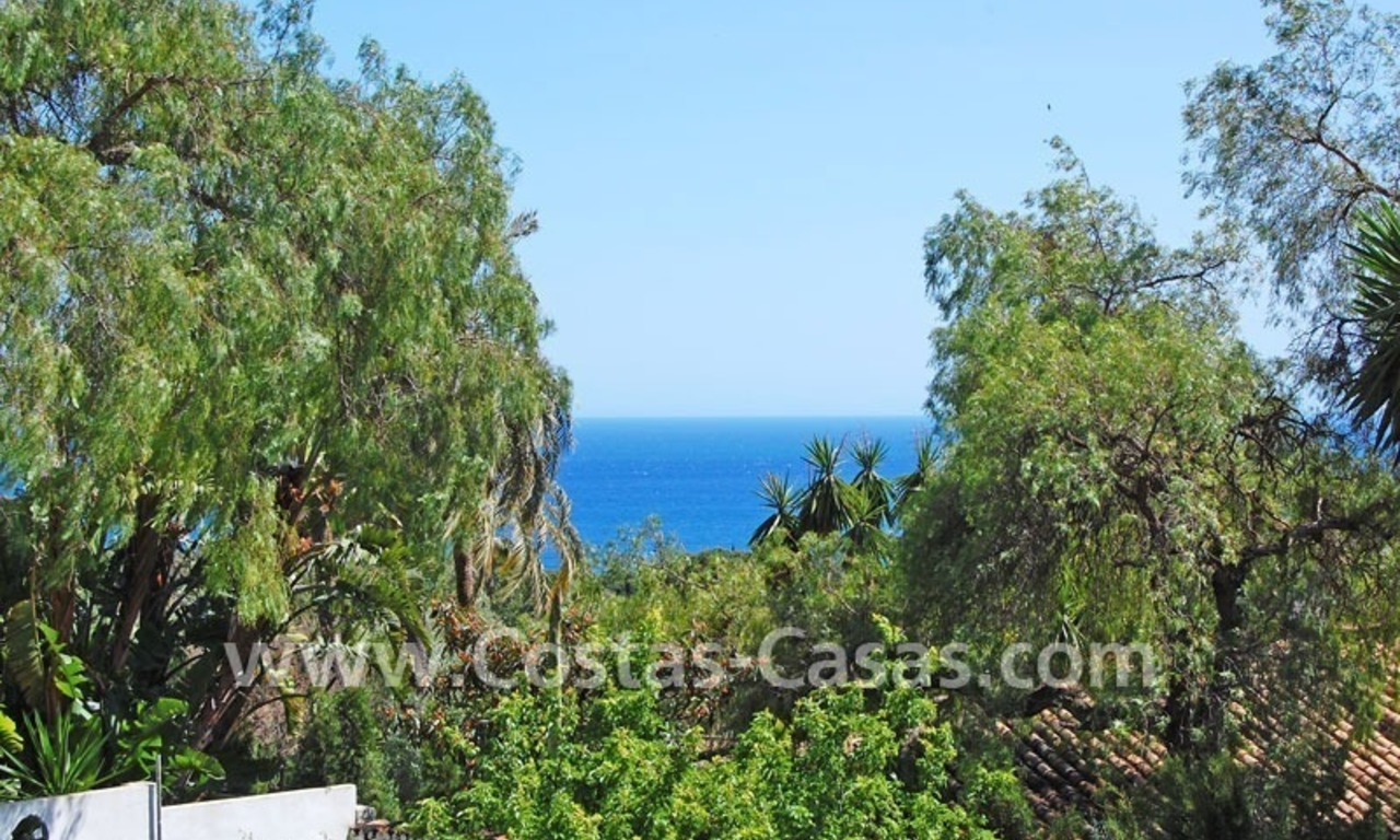 Villa for sale on the Golden Mile in Marbella - investment property 6