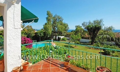 Villa for sale on the Golden Mile in Marbella - investment property 