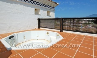 4-bedroomed penthouse apartment for sale on the beachfront complex in Marbella 6