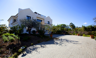Modern Andalusian mansion for sale on the Golden Mile in Marbella 30