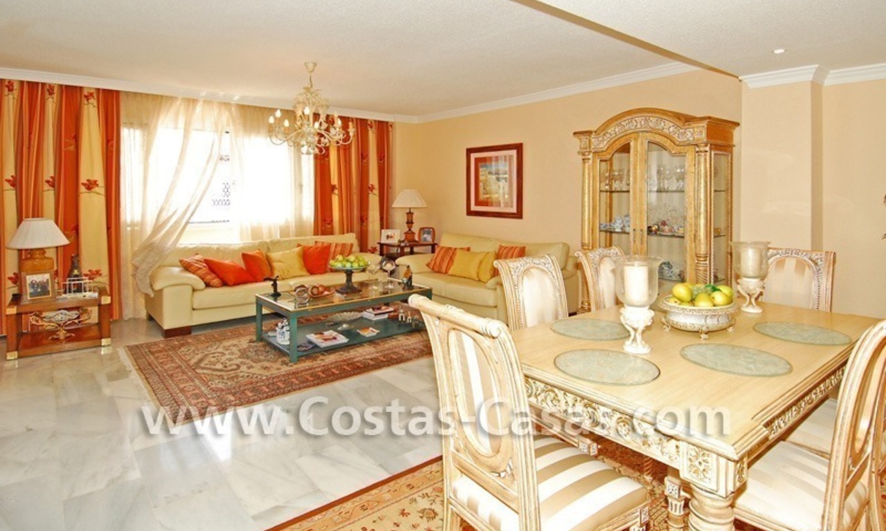 Beachfront luxury apartment for sale in Puerto Banus – Marbella 4