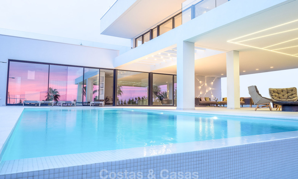 New modern luxury design villas for sale, Marbella - Benahavis, ready to move in, golf and sea views 7063