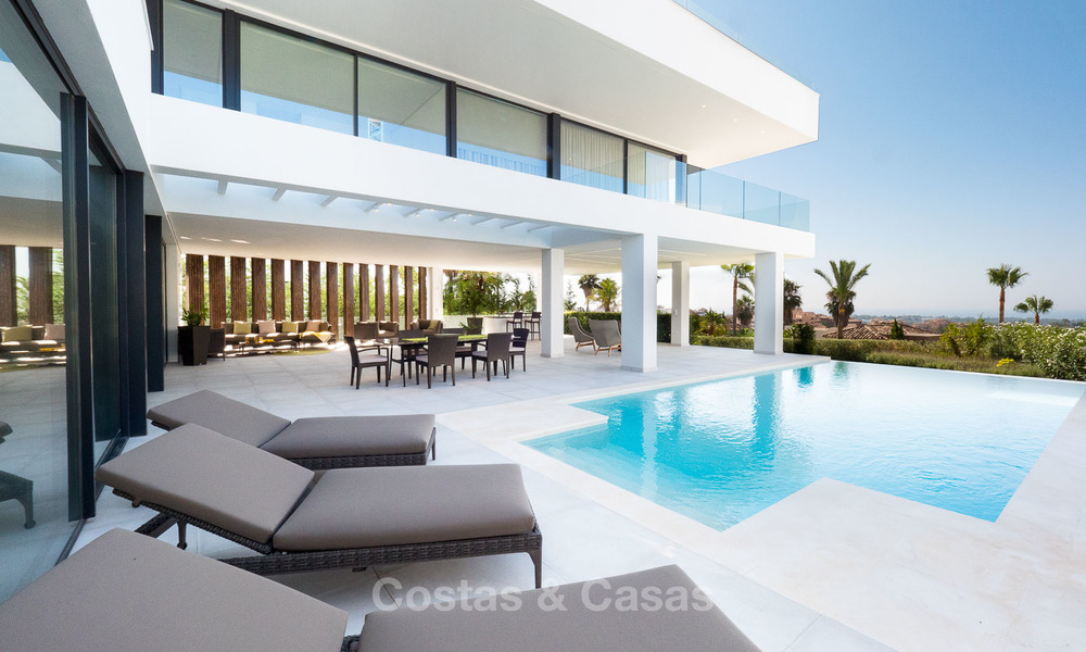 New modern luxury design villas for sale, Marbella - Benahavis, ready to move in, golf and sea views 7064