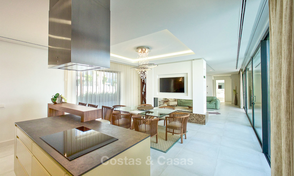 New modern luxury design villas for sale, Marbella - Benahavis, ready to move in, golf and sea views 7069