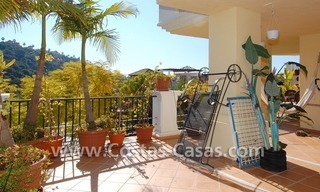 Golf apartment for sale in a gated first line golf complex, Marbella – Benahavis 1