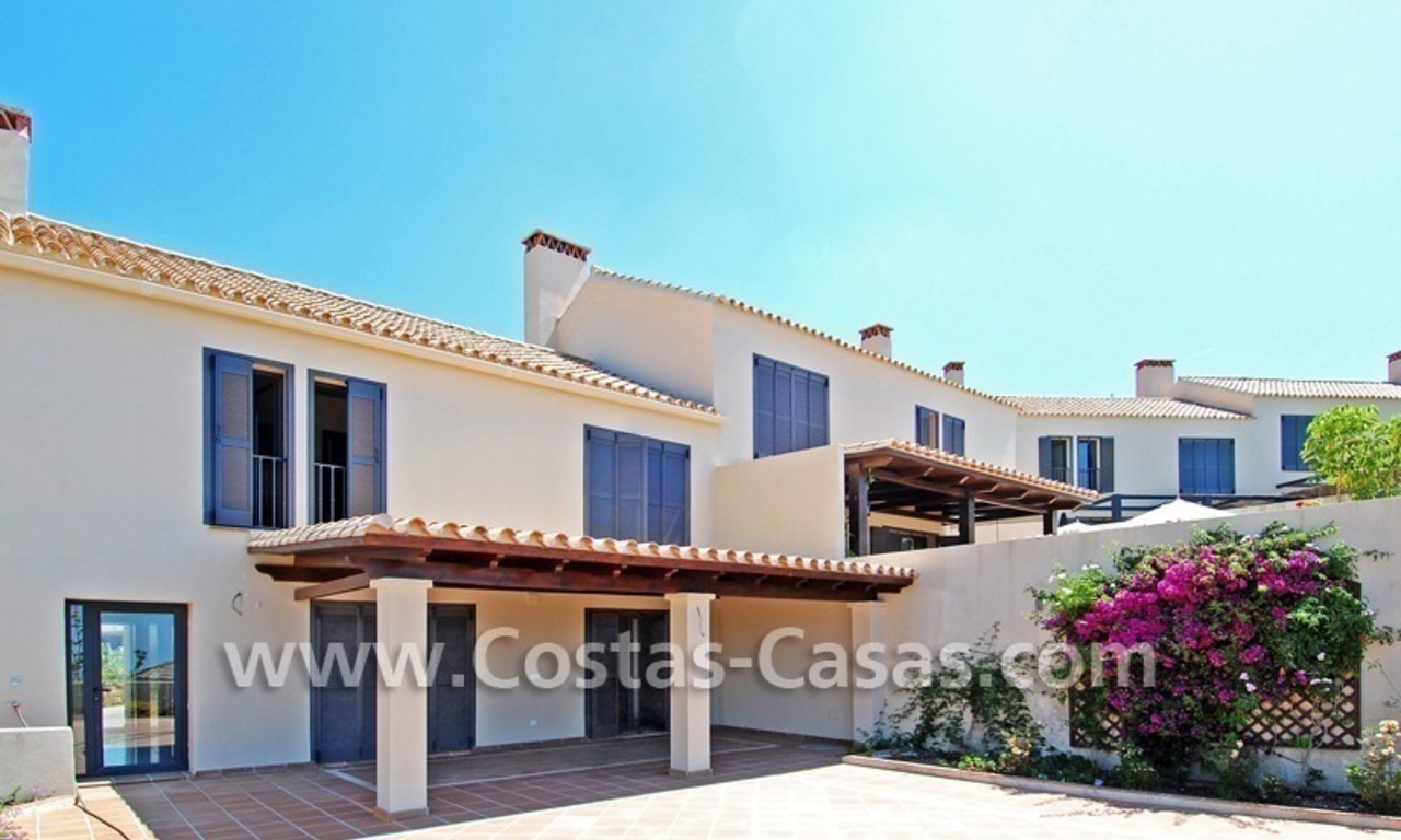 Modern houses for sale in the area of Marbella – Benahavis at the Costa del Sol 15