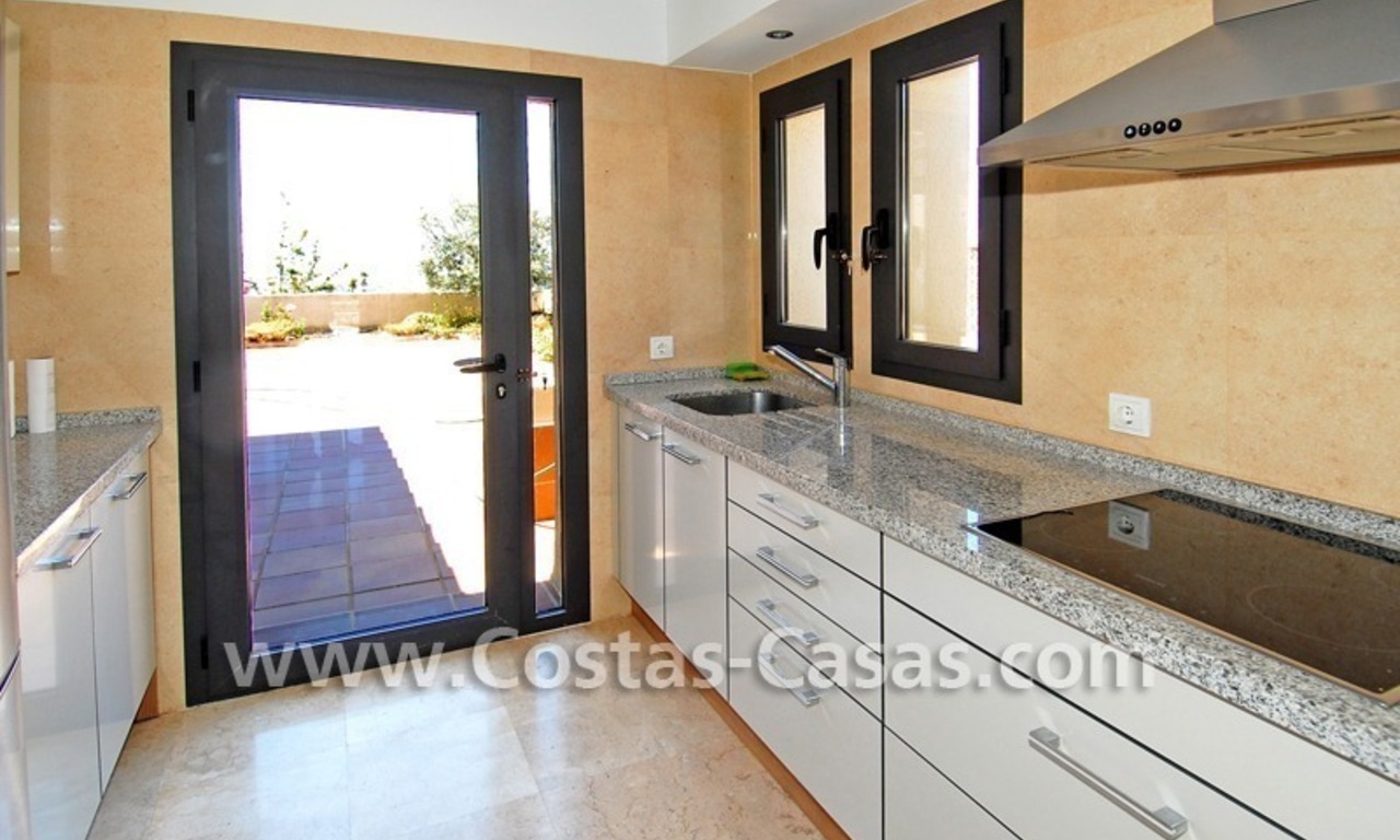 Modern houses for sale in the area of Marbella – Benahavis at the Costa del Sol 18